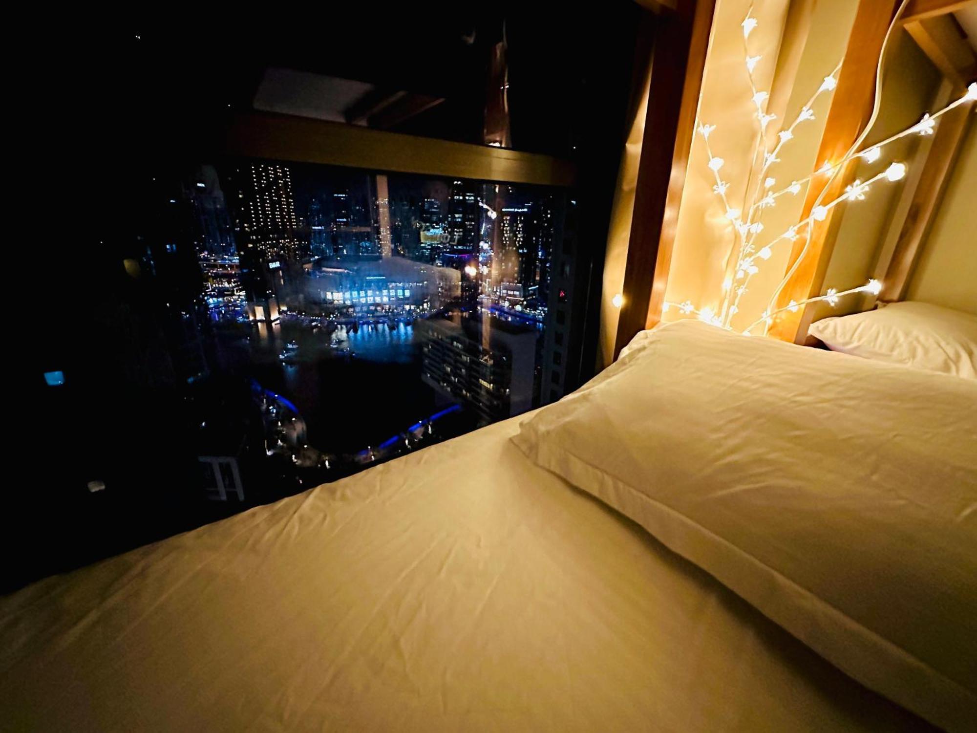 The Aero Hostel Dubai Eksteriør billede