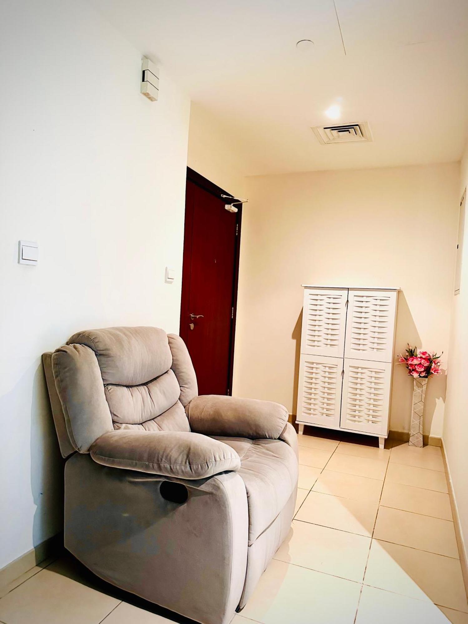 The Aero Hostel Dubai Eksteriør billede