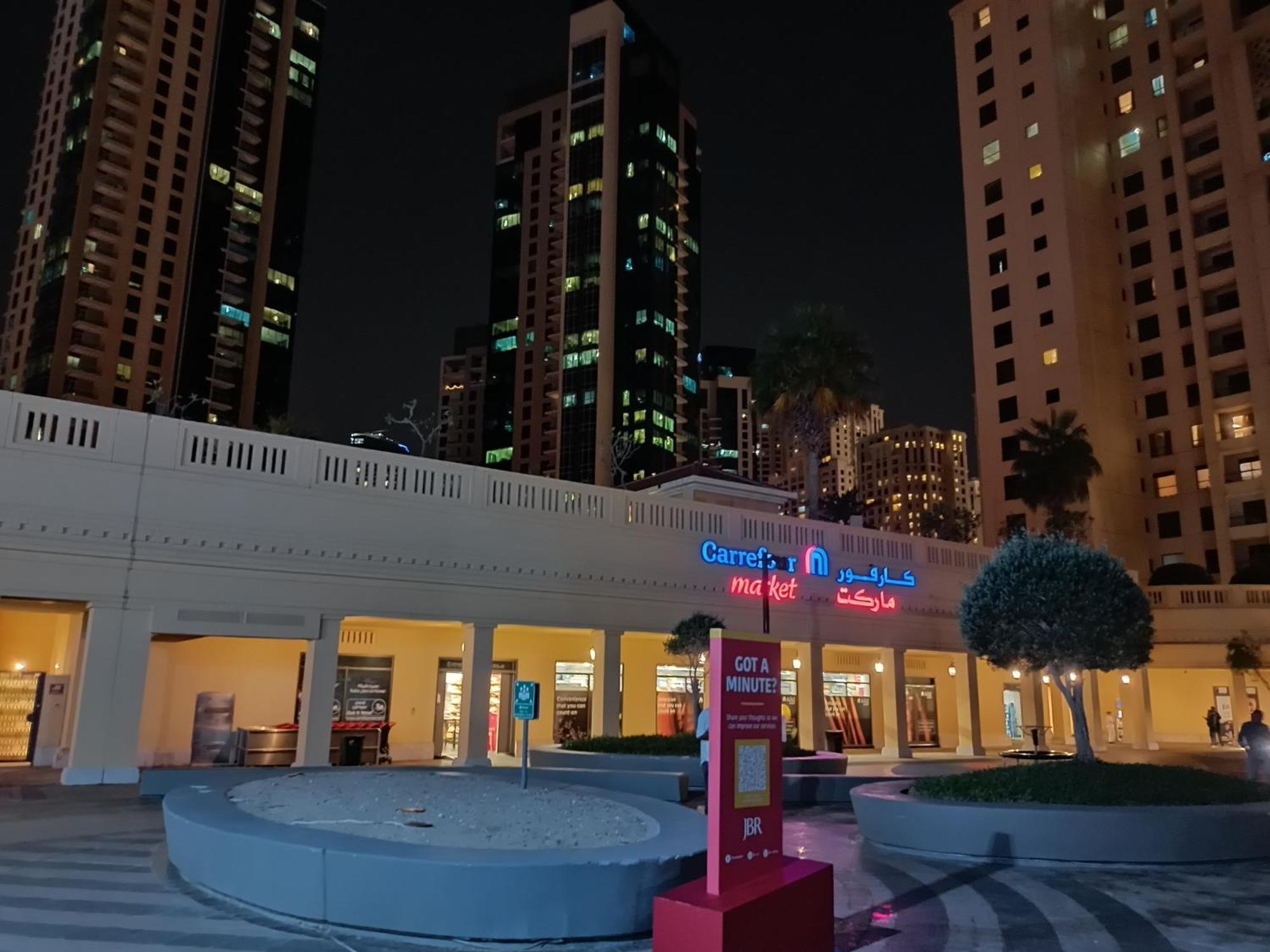 The Aero Hostel Dubai Eksteriør billede